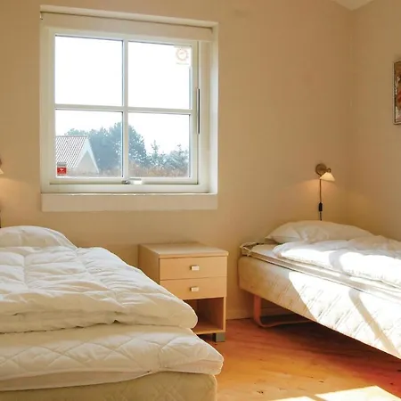 Holiday home Toften Humble
